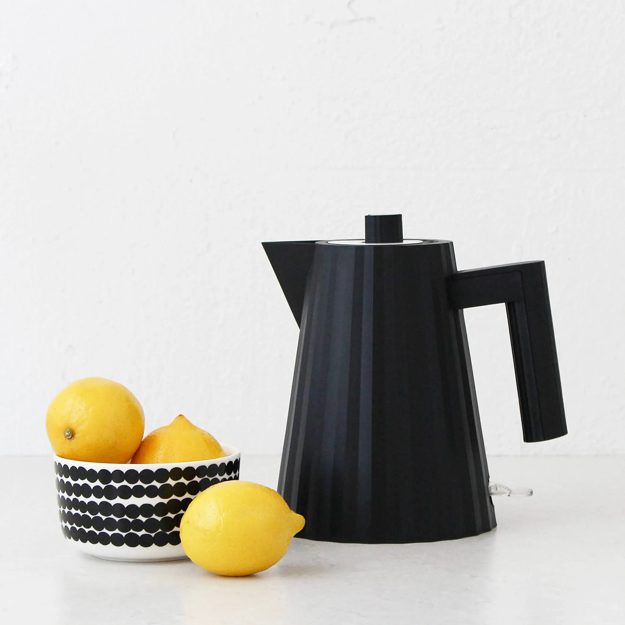 ALESSI  |  PLISSE KETTLE 1L  |  MATTE BLACK