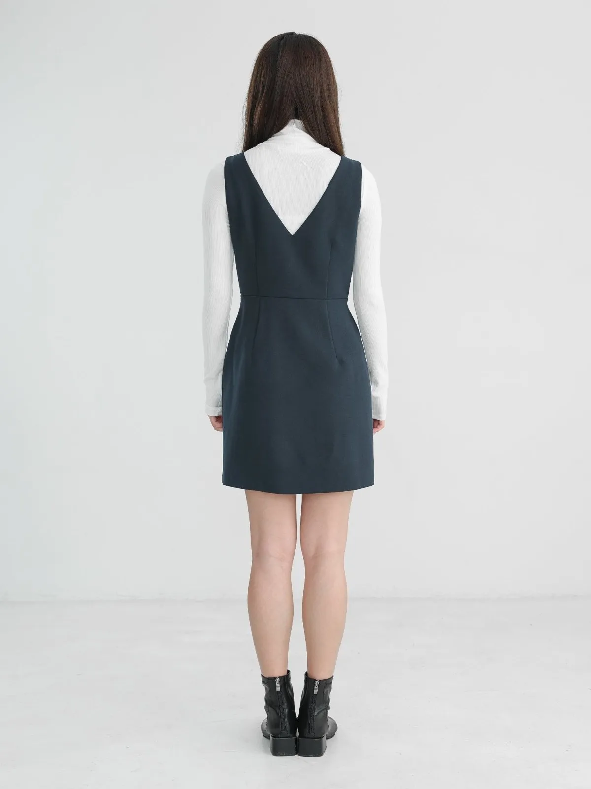 Aspen V-neck Sleeveless Dress