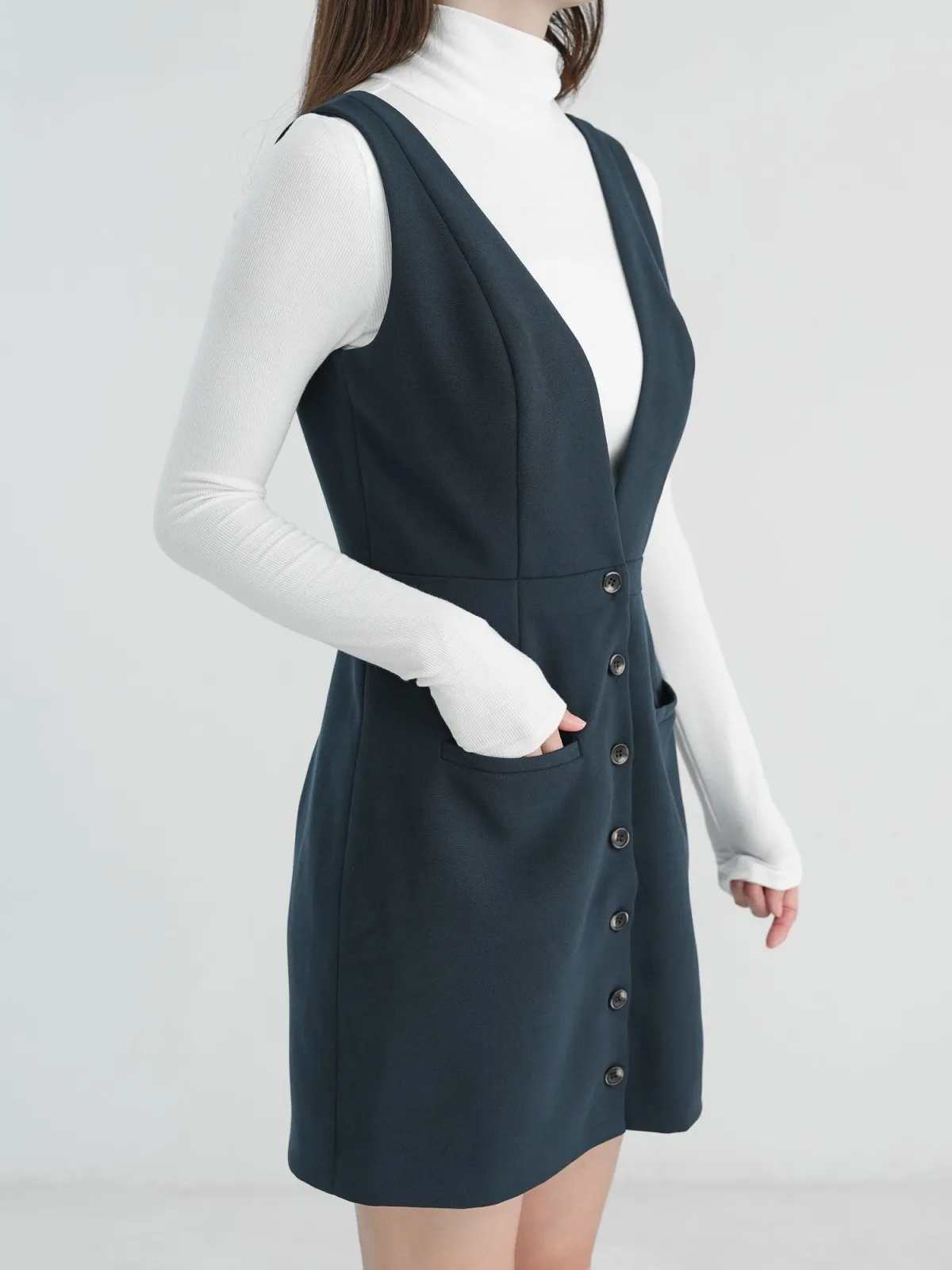 Aspen V-neck Sleeveless Dress