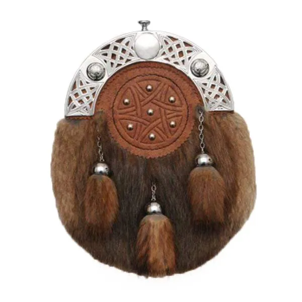 Celtic Targe Dress Sporran with Musquash Fur (WES-EW3KAT-MUS)
