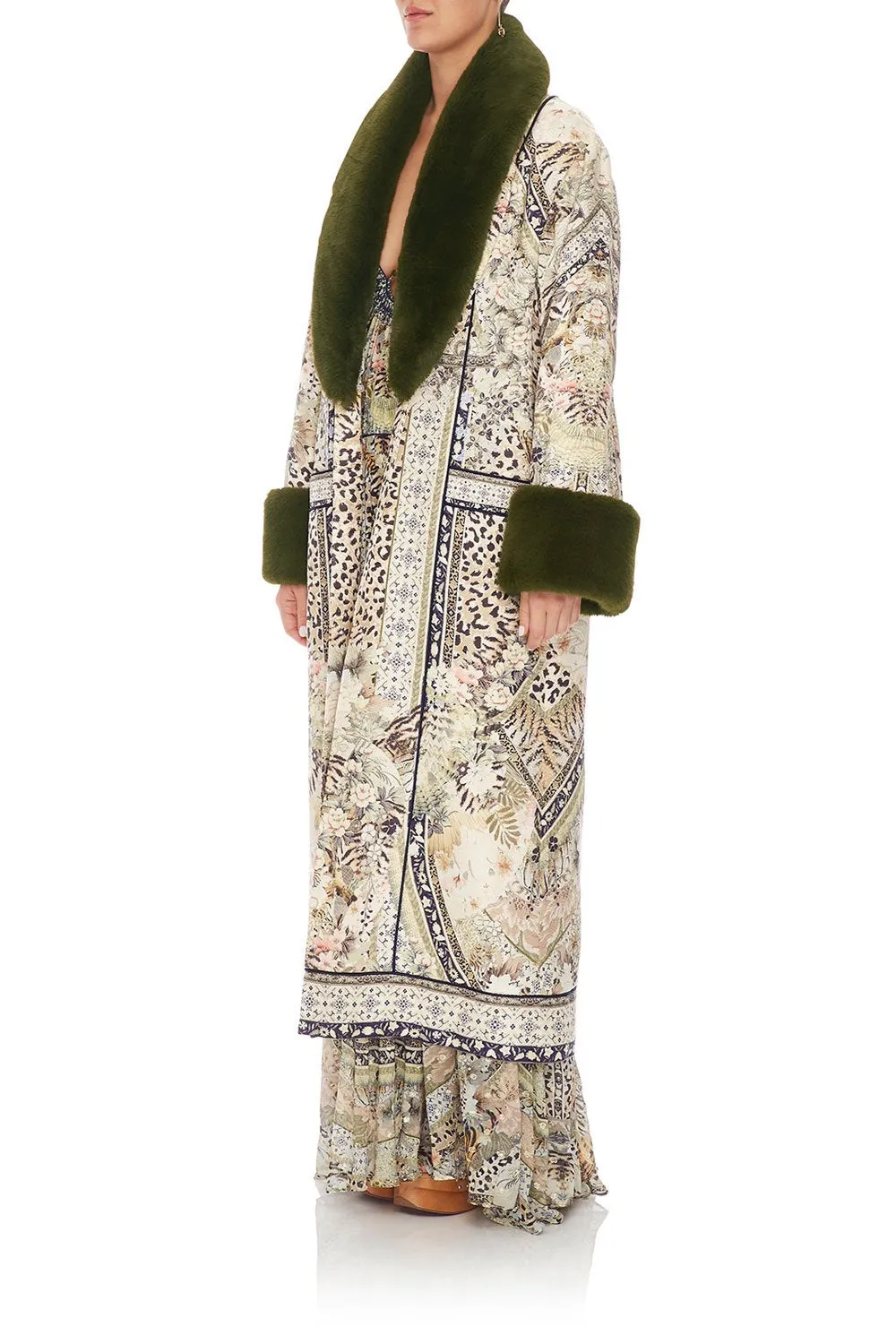 COAT WITH FUR CUFF AND COLLAR MOTO MAIKO