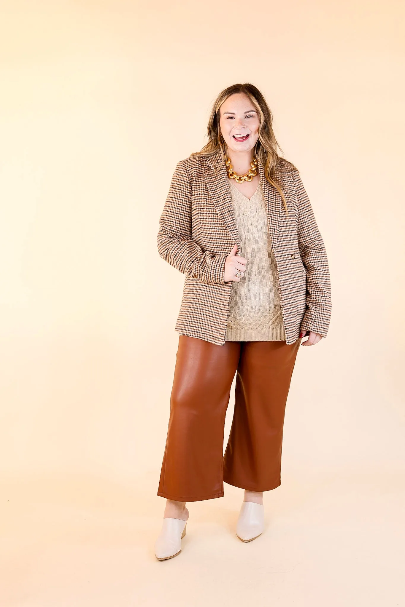 Downtown Holiday Houndstooth Double Button Blazer in Beige Mix