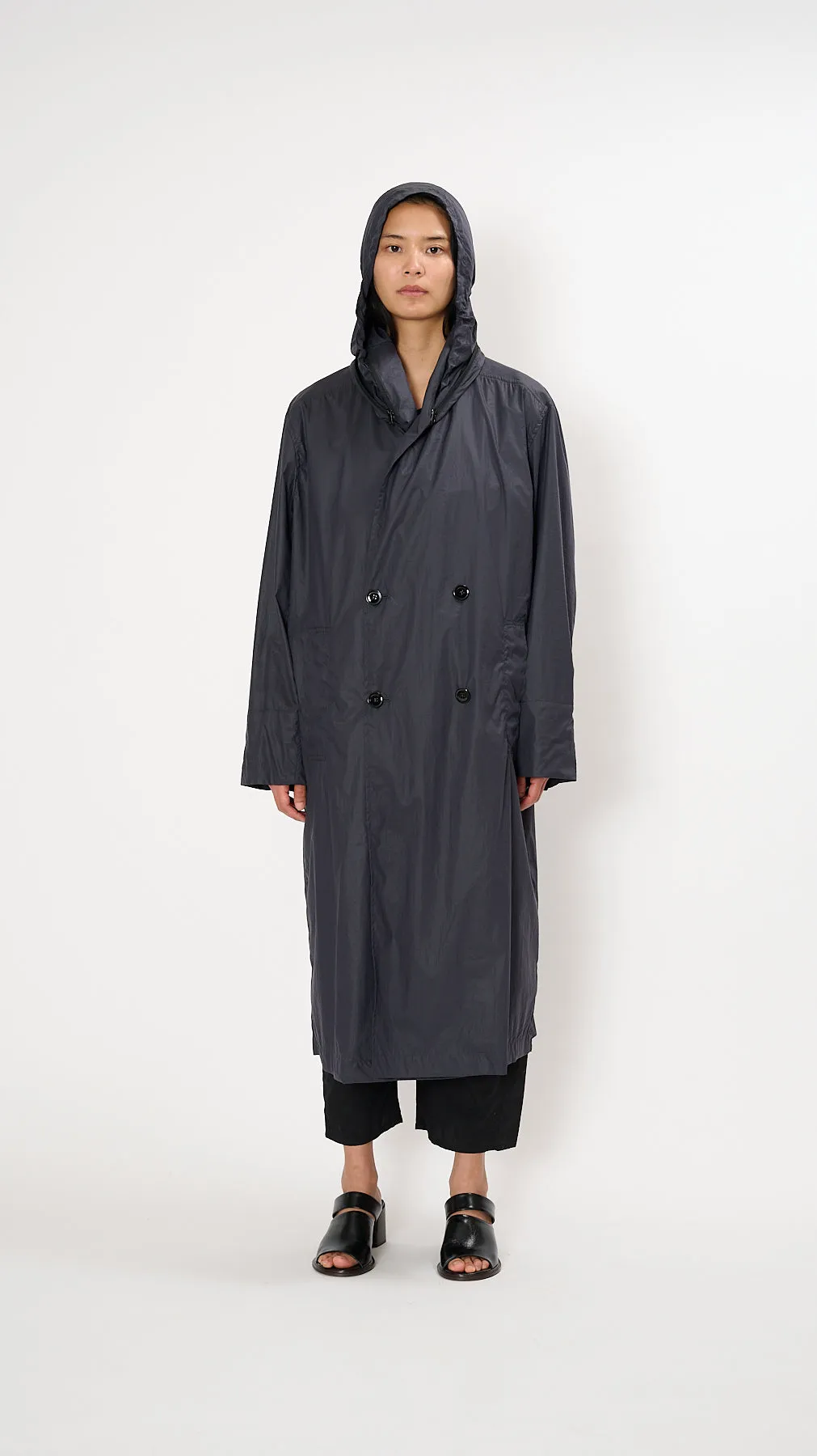 Hooded Raincoat in Blue Black