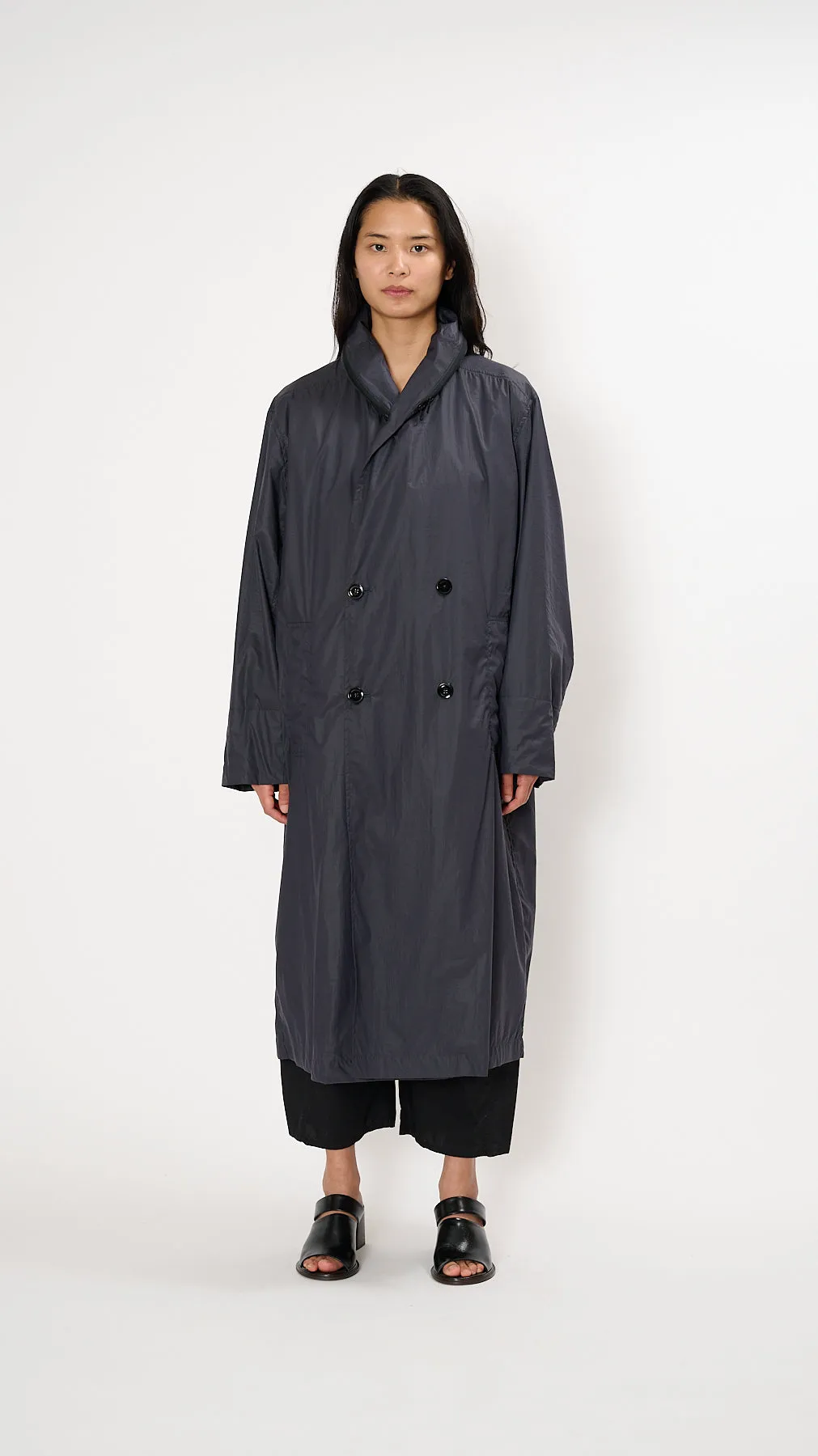 Hooded Raincoat in Blue Black