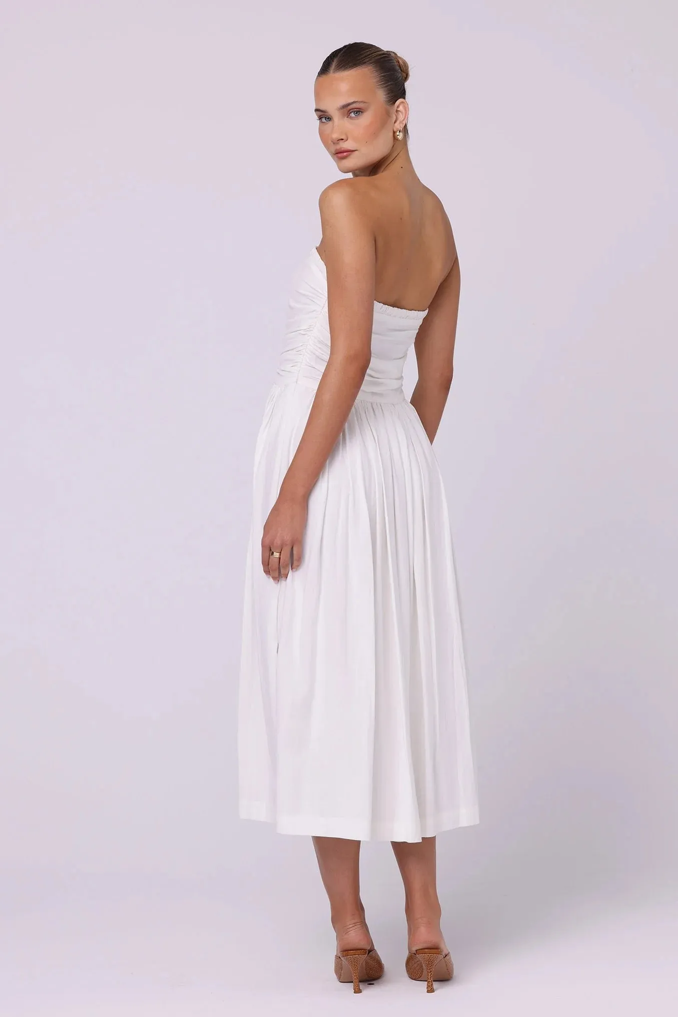 Isabelle Quinn Adessa Linen Midi Dress - White