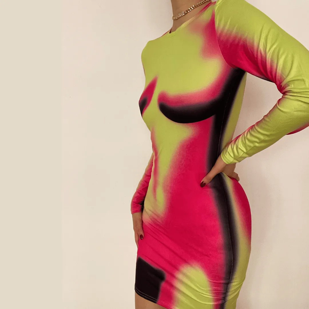 Long sleeve thermal crewneck body print mini dress