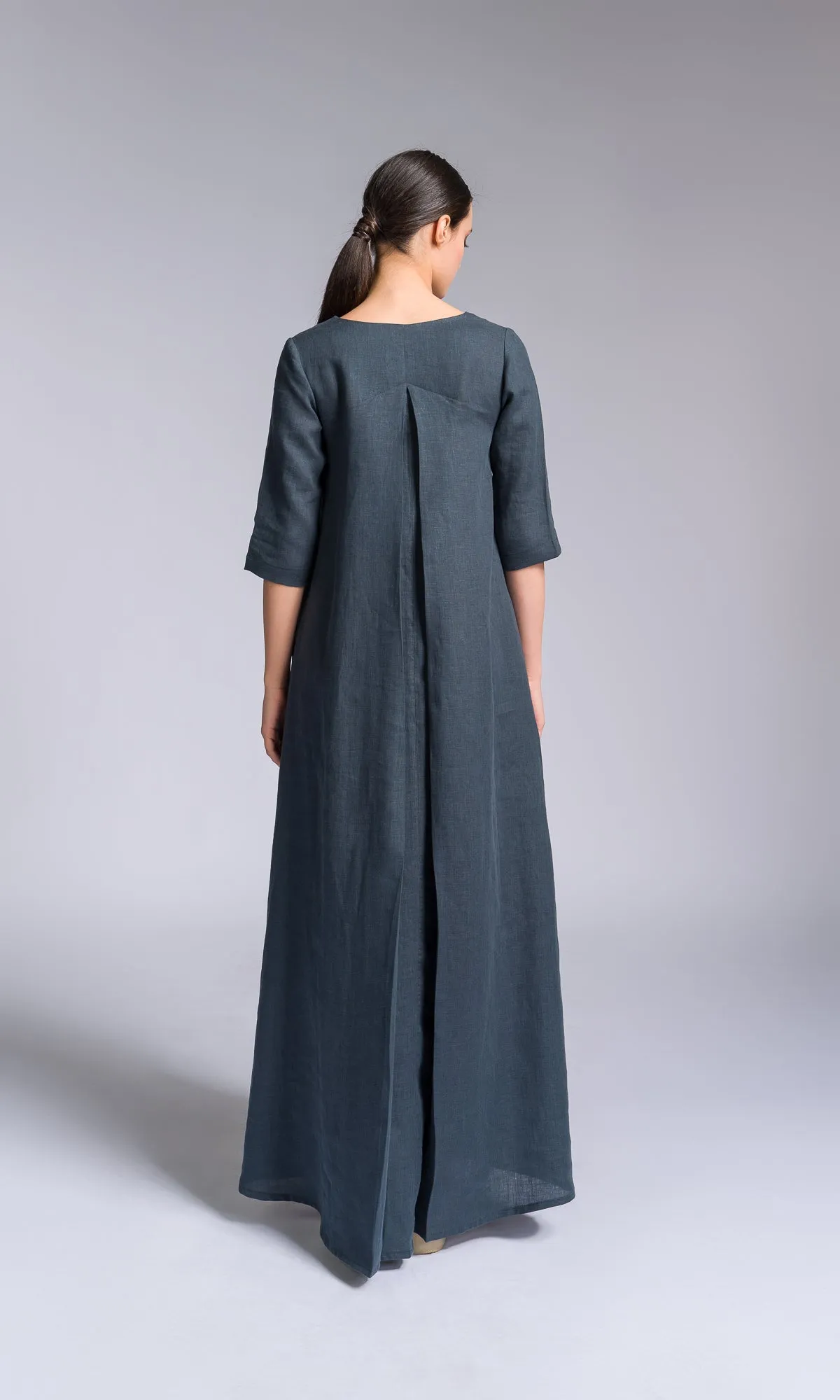 Maxi Linen Dress with Inverted Pleat