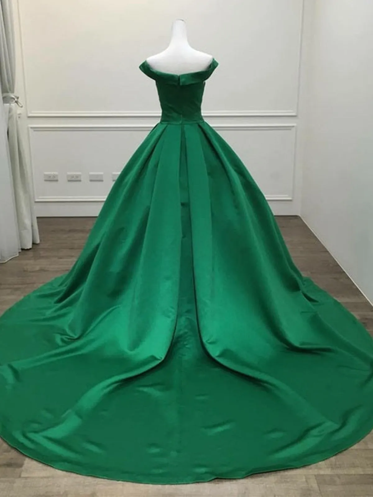 Off Shoulder Green Satin Long Prom Dresses with Train, Off the Shoulder Green Formal Evening Dresses