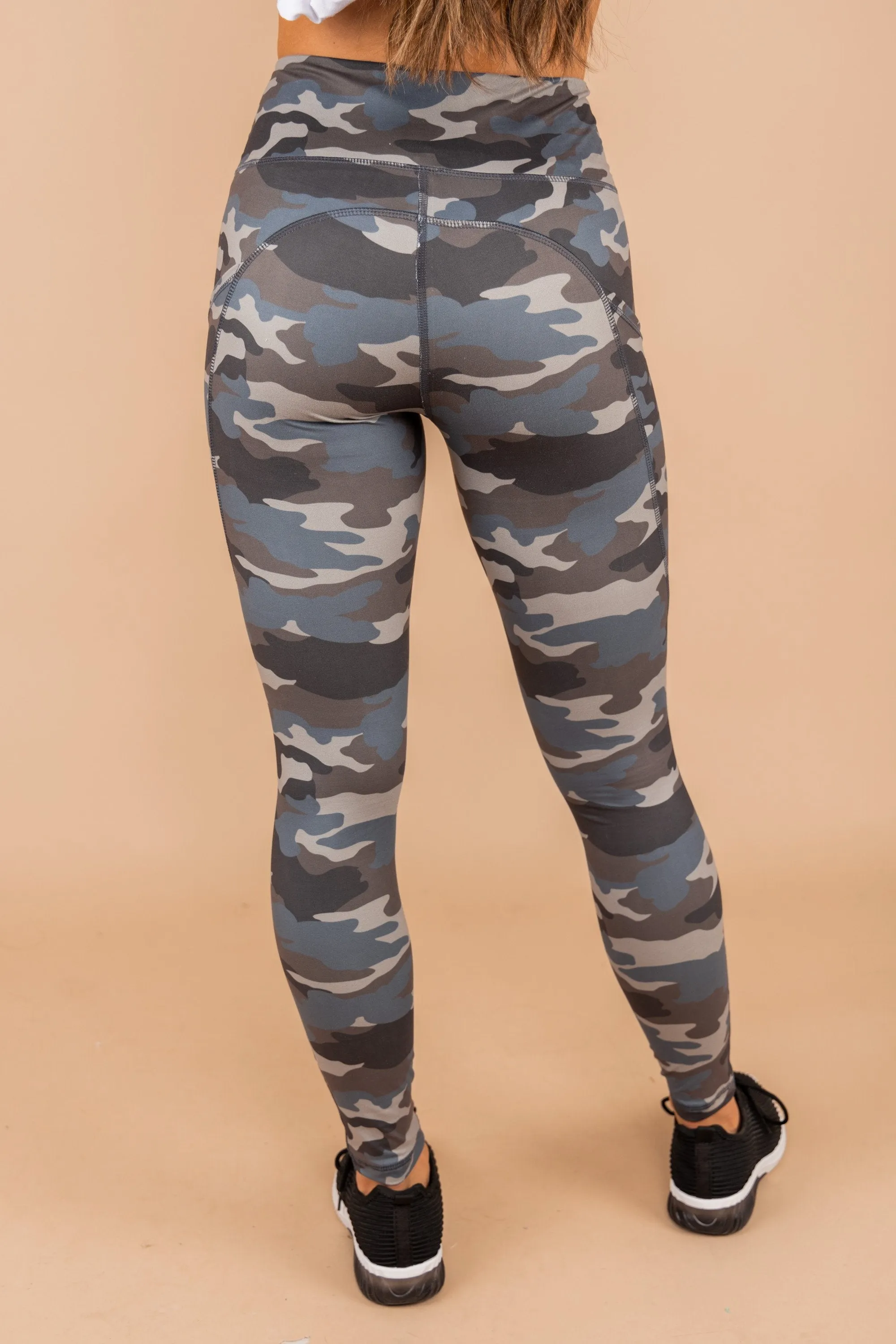 On the Lighter Side Gray Blue Camo Leggings