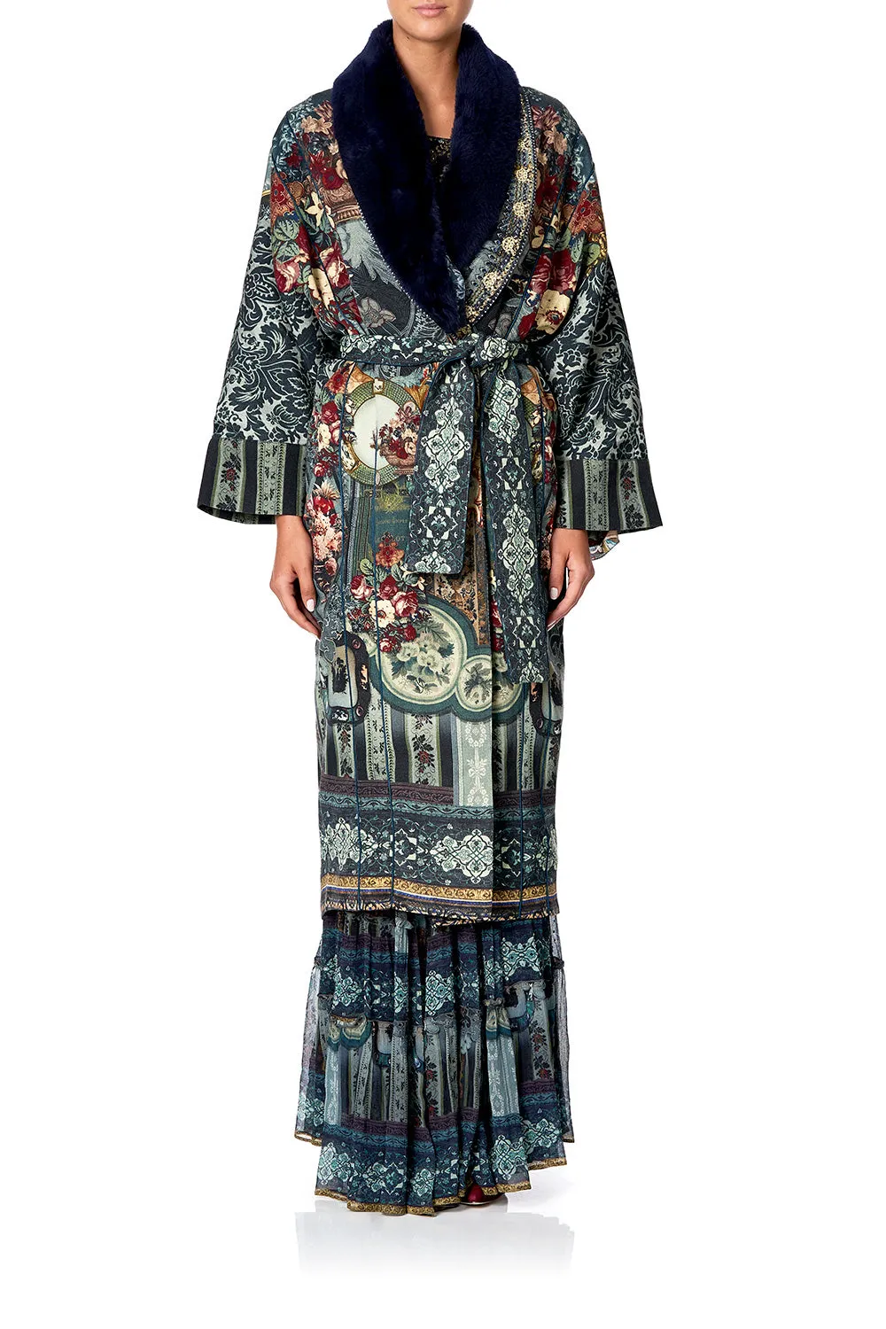 OPERA COAT HOTEL BOHEME