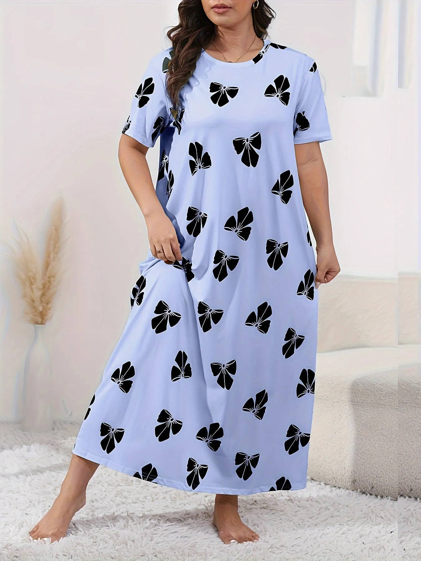Plus Size Bow Print Lounge Dress for Women, Featuring Short Sleeves, Round Neck, and Loose Fit for Cozy Nights"