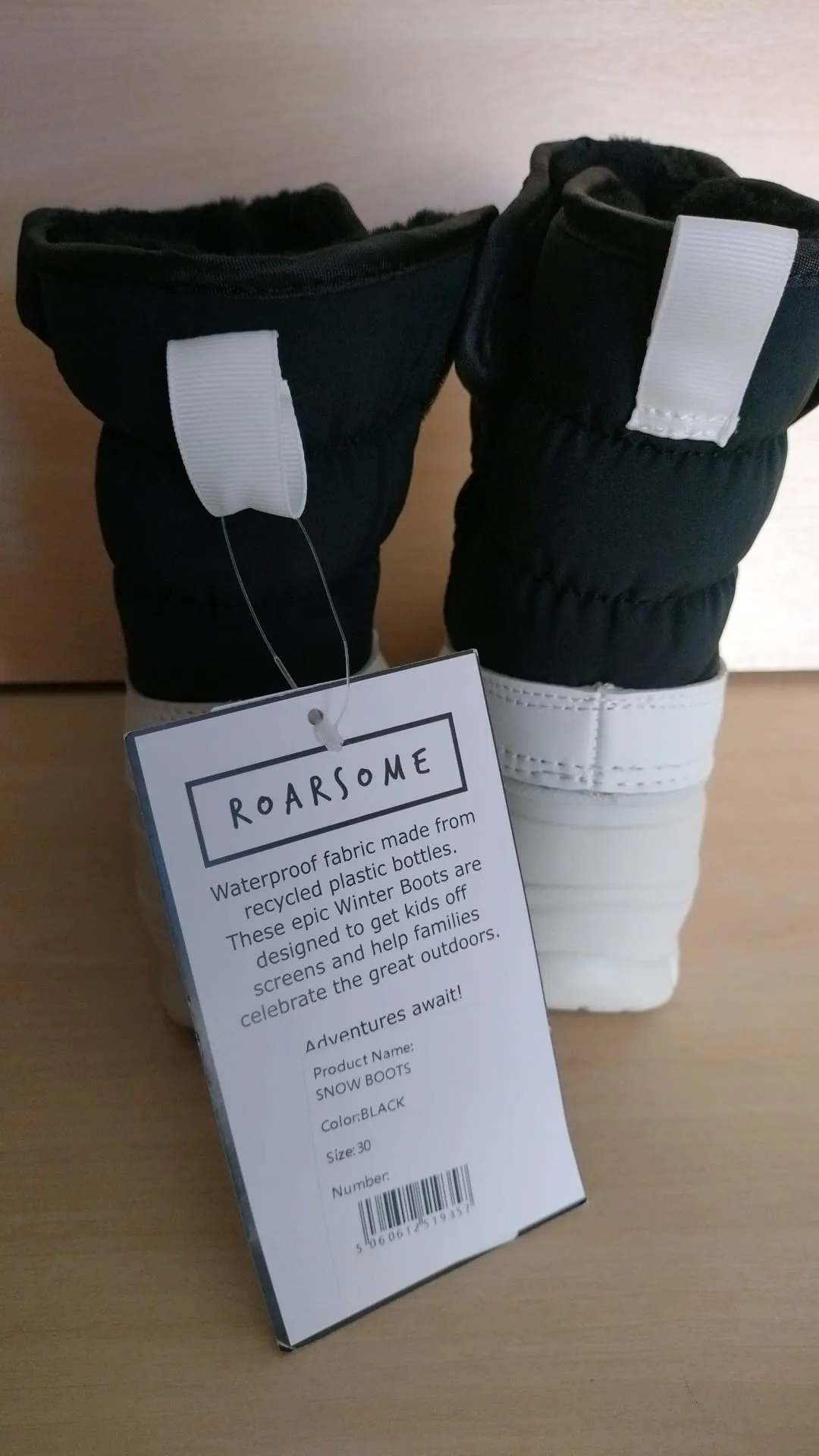 Pre Loved Roarsome (Dinoski) Kids Snow Boots Size EU30 (376)