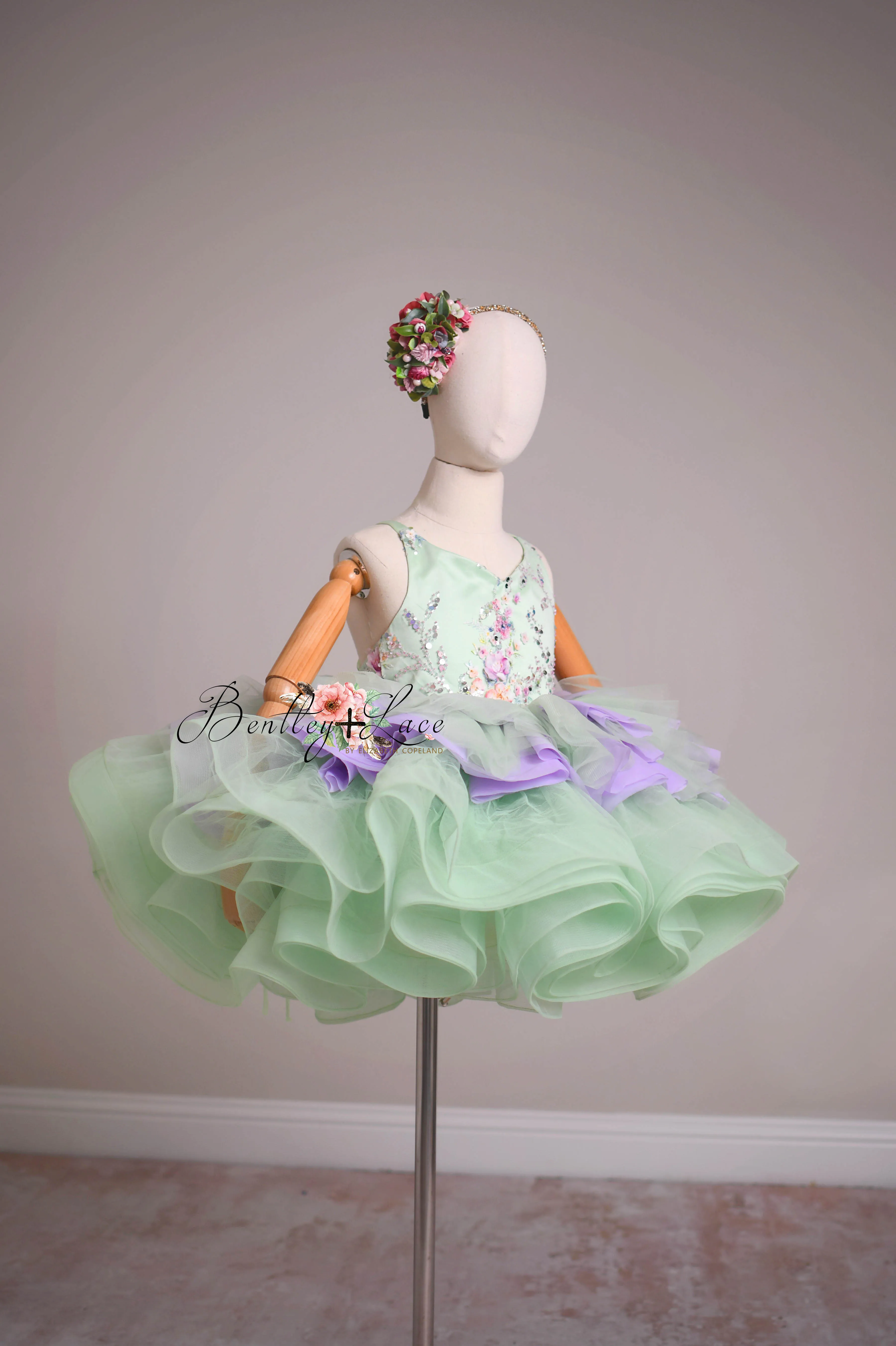 "Meadow Mist " -   Petal length dress  ( 4 Year - Petite 7)