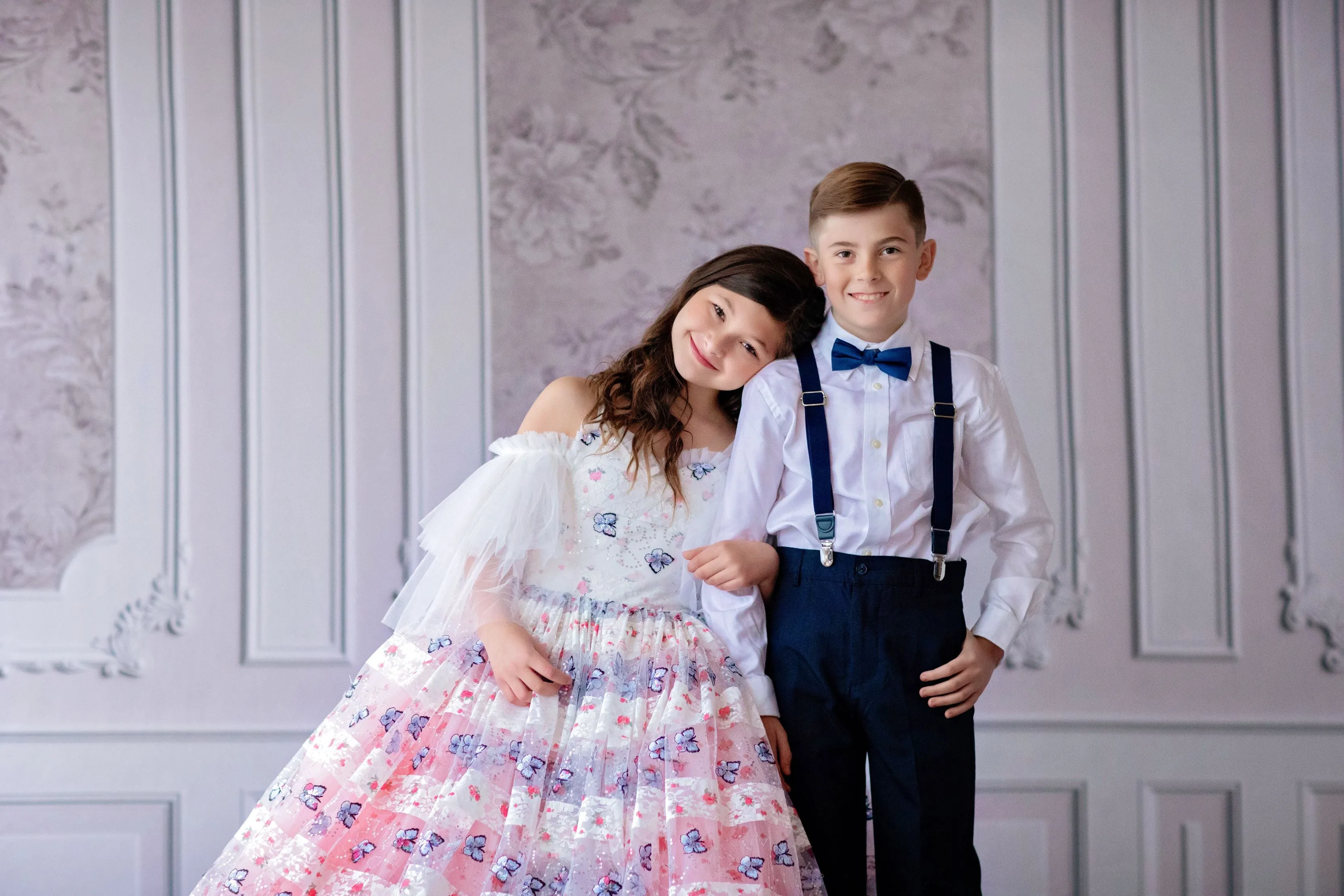 RETIRED RENTAL  EUC "Amelie"  -  Floor Length Dress White/Coral Flutter sleeve  ( 6 Year - Petite 7 Year)
