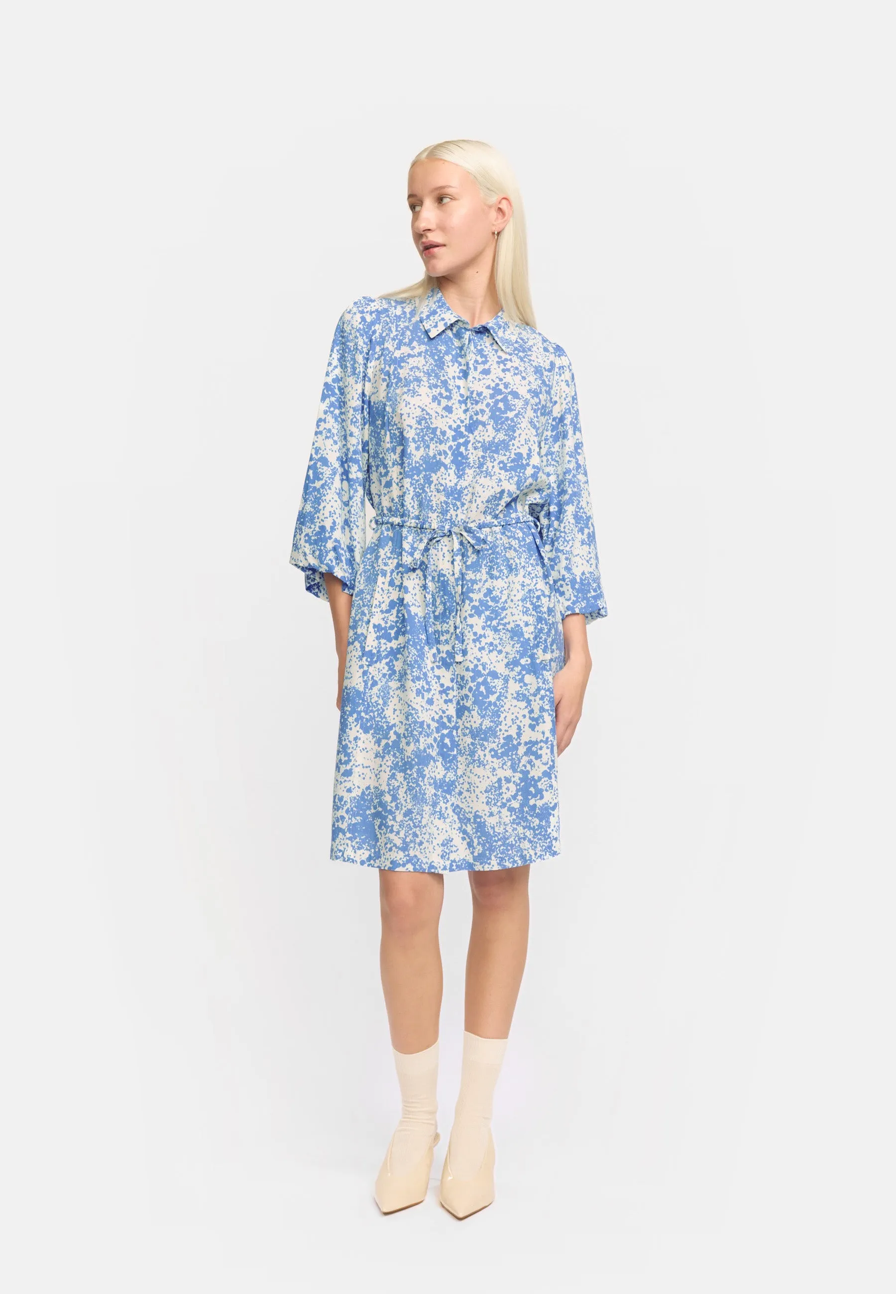 SREleanor Printed Dress - Microscope Print Ultramarine
