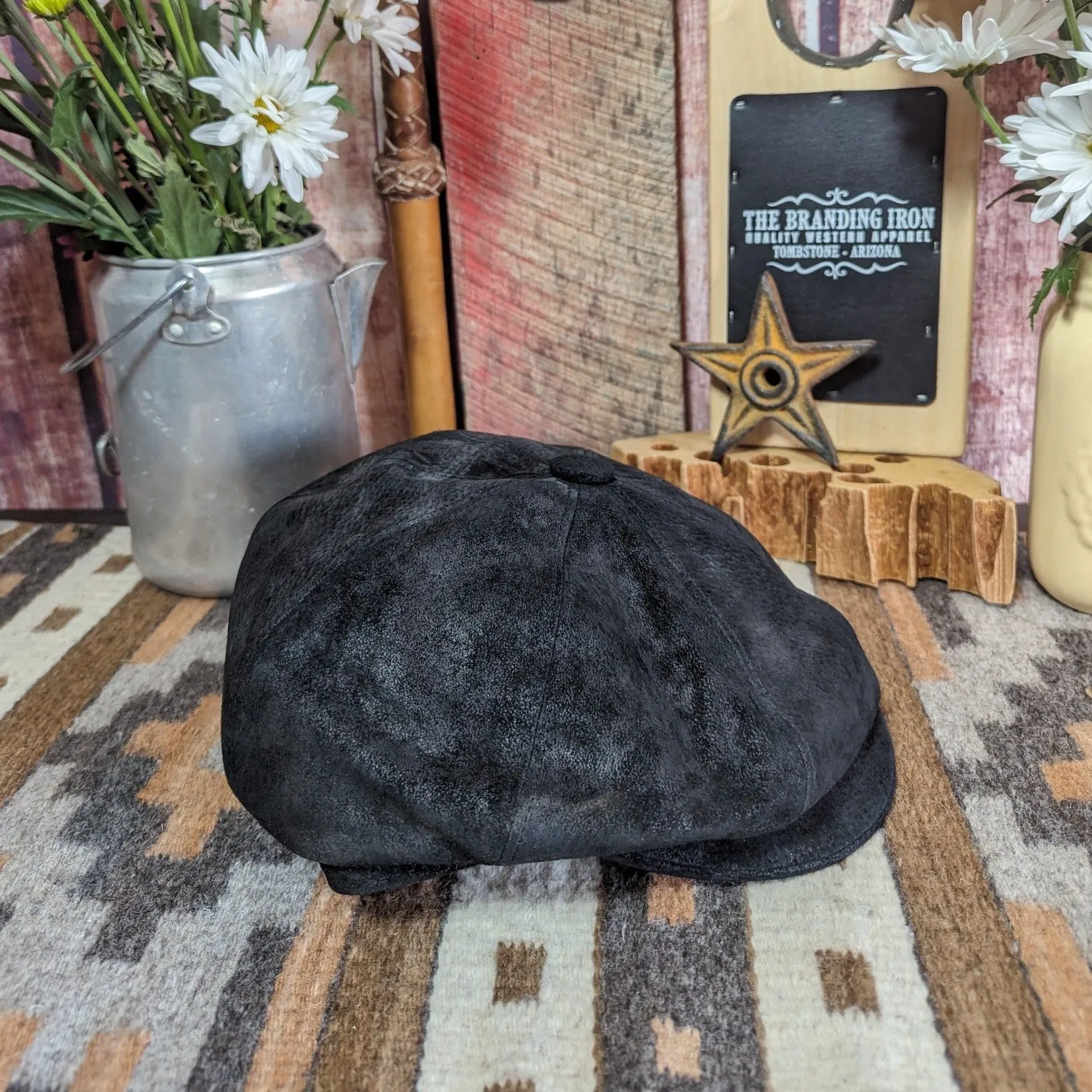 Weathered Leather Newsboy Cap "Edison" by Scala SL199