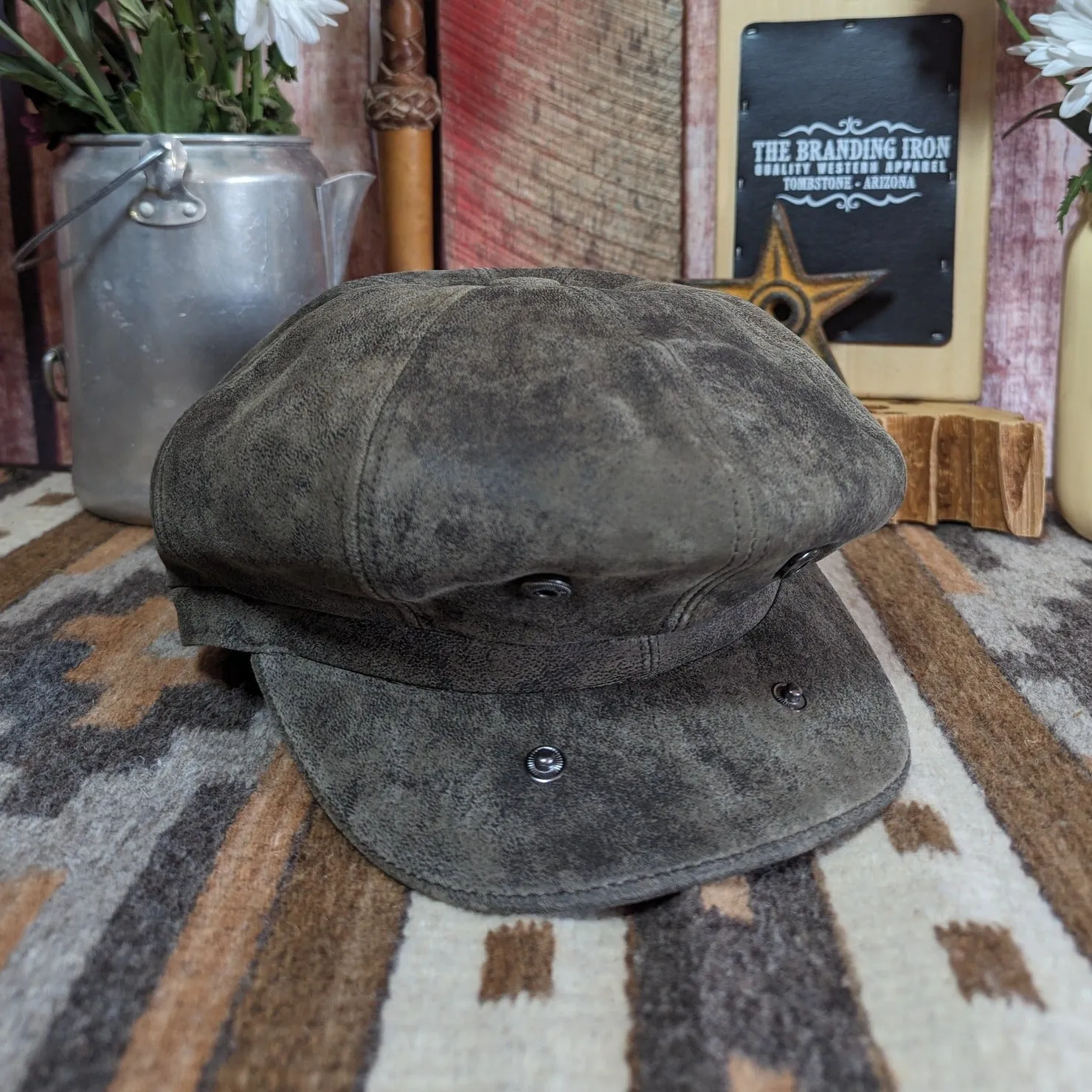 Weathered Leather Newsboy Cap "Edison" by Scala SL199