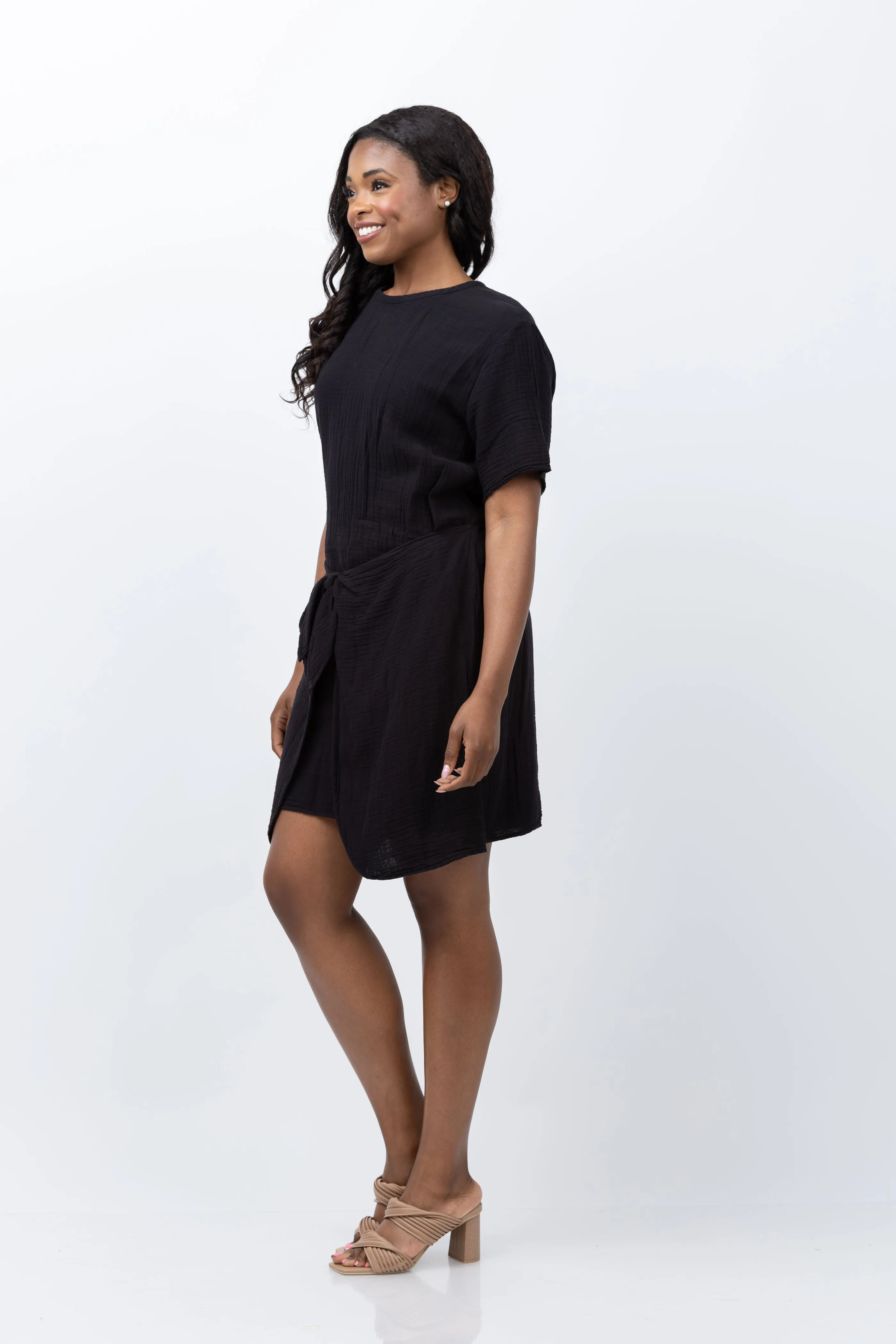 XiRENA Emme Dress in Black